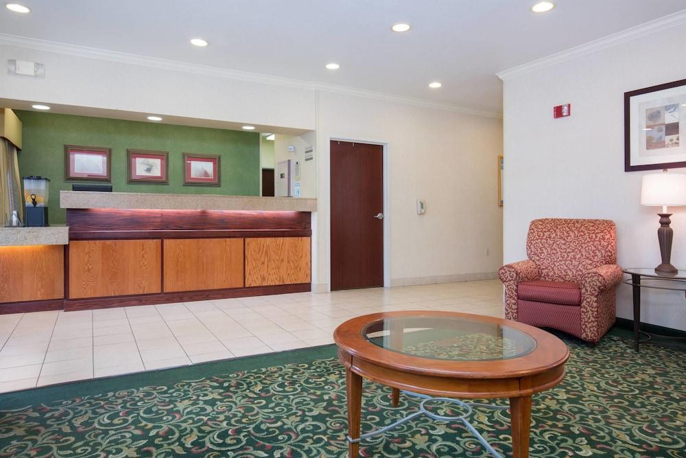 Fairfield Inn Vacaville Bagian luar foto